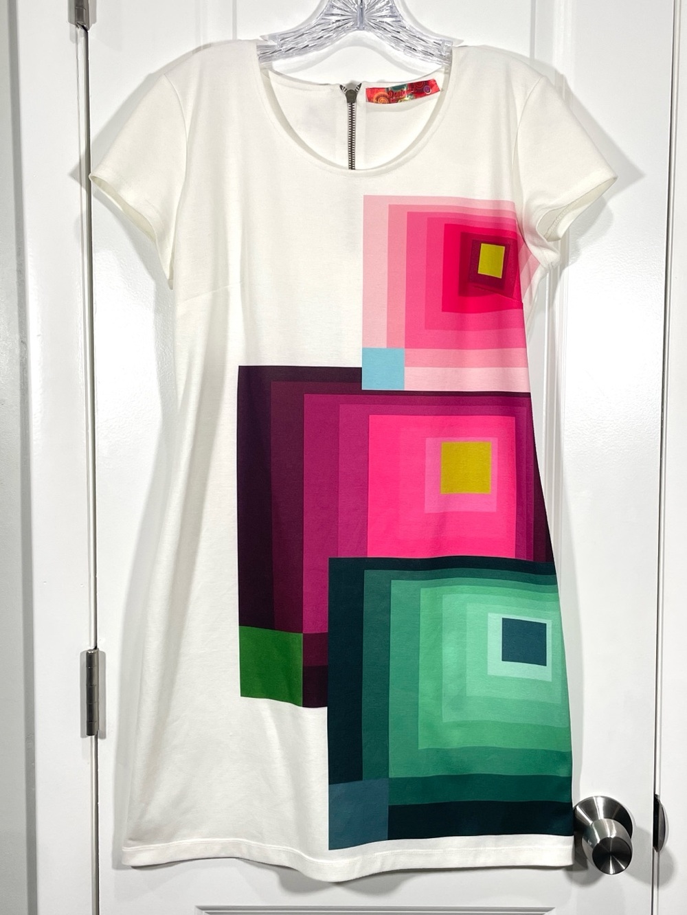 Desigual White Geometric Print Bodycon Dress Size Large Art Pop Color Zip Back